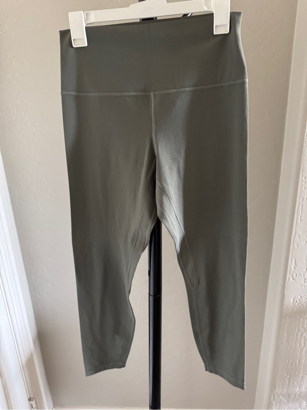 Women’s Lululemon Align High Waist Olive Green Active Leggings